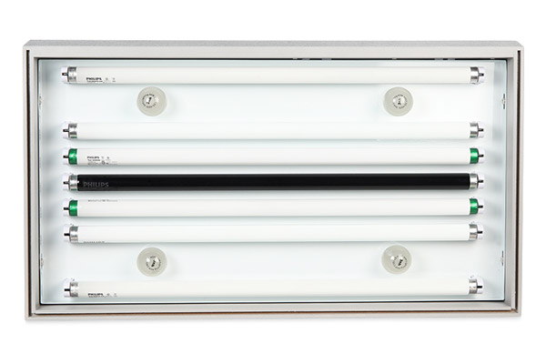 標(biāo)準(zhǔn)光源箱對(duì)色燈管怎么安裝？