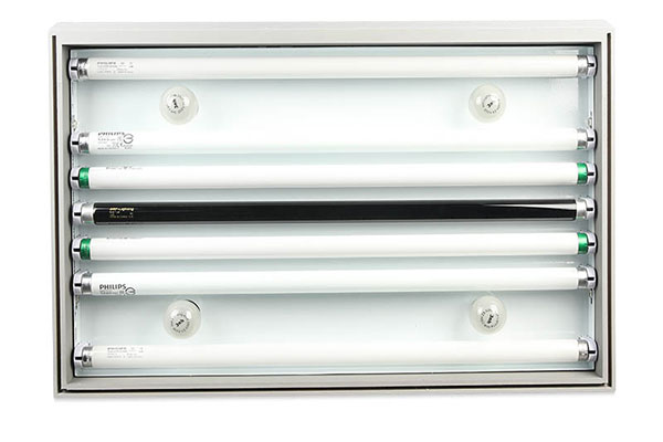 白熾燈可以作標(biāo)準(zhǔn)光源嗎？標(biāo)準(zhǔn)光源箱中的白熾燈有什么作用？