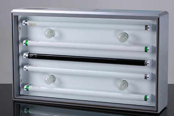 白熾燈是什么光源？白熾燈可以做標(biāo)準(zhǔn)光源嗎？