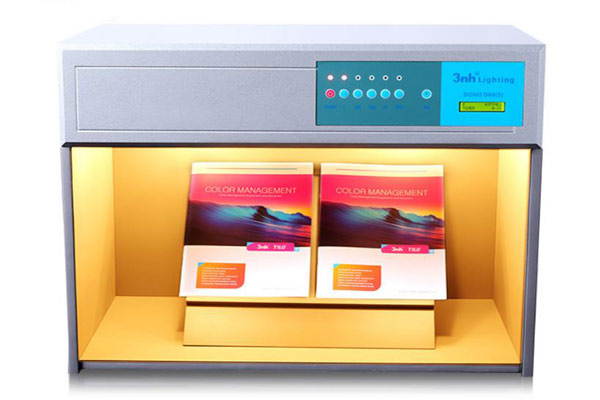 對(duì)色燈箱有什么作用？對(duì)色燈箱上的字母什么意思？